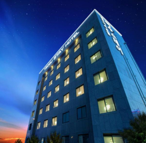 Отель Yeosu Stay Hotel  Йосу